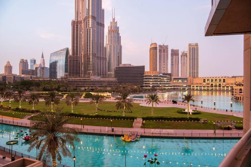 First Class 2Br With Full Burj Khalifa And Fountain View 두바이 외부 사진