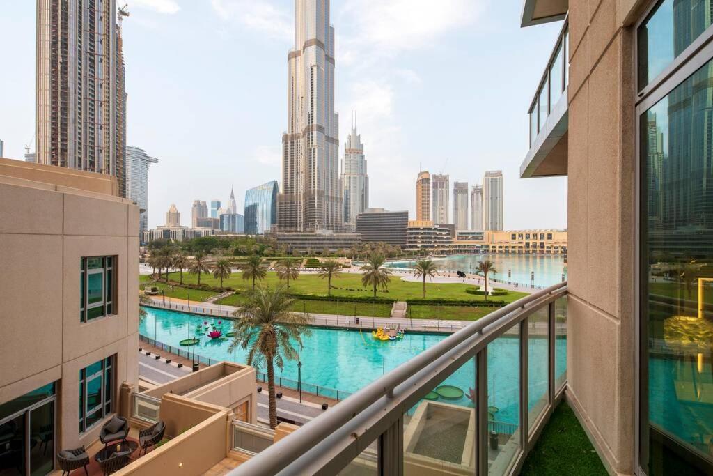 First Class 2Br With Full Burj Khalifa And Fountain View 두바이 외부 사진